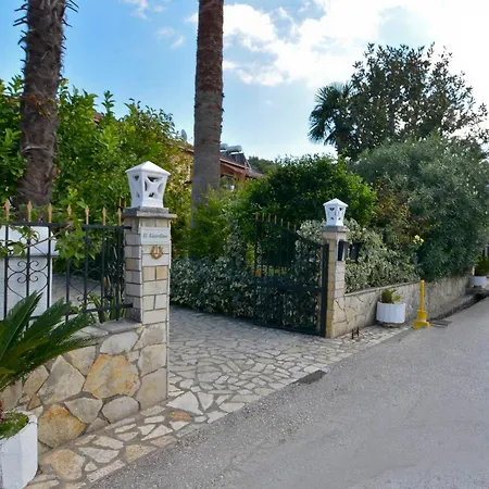 Il Giardino Apartment Alepou
